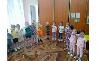Эко-опыт "Выращиваем травку" Эко-опыт "Выращиваем травку".